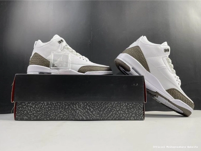 Official Maikesneakers 136064-122 Retro Mocha 3 Jordan (2018) Air 0807